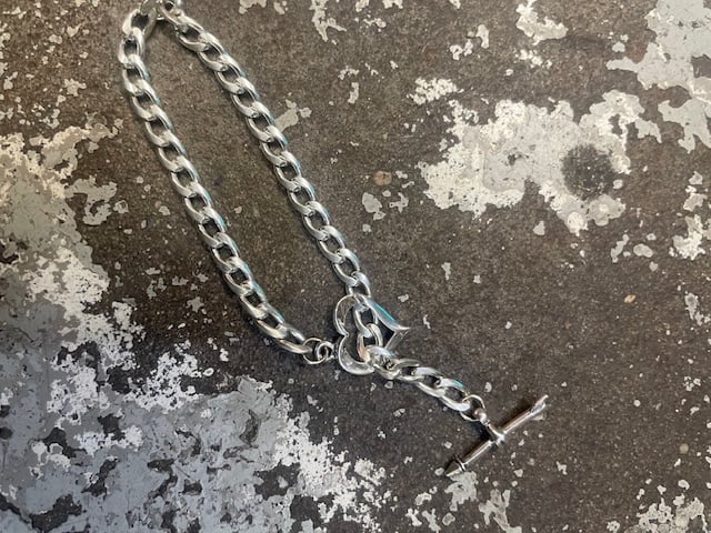 The heart and Arrow Chain 