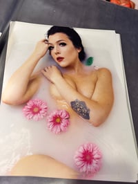 8” x 10” Bathtub print 