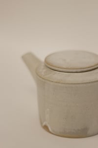 Image 3 of teapot