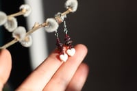 Image 4 of Orecchini Cuore d'Osso