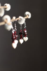 Image 3 of Orecchini Cuore d'Osso