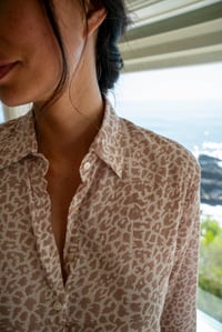 Image 4 of Boyfriend Shirt Brown Cheetah