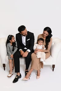 Image 5 of Classic In-Studio Minis. RETAINER PAYMENT