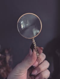 Image 2 of Mini magnifying necklace 