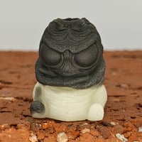 Image 1 of Gus Lanyard bead- black/white