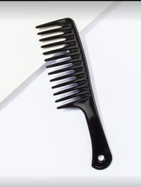 Image 3 of Wide Tooth Combs