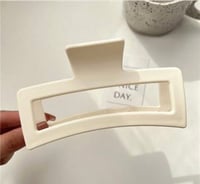 Image 4 of Claw Hair Clips