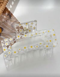 Image 5 of Claw Hair Clips