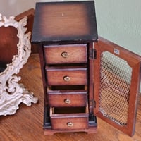 Image 4 of Charging, Transfer, and Manifesting Box