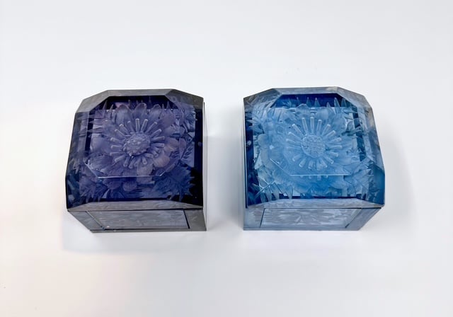 Jumbo Mini Lucite Box- Blues - Image 2 of 2