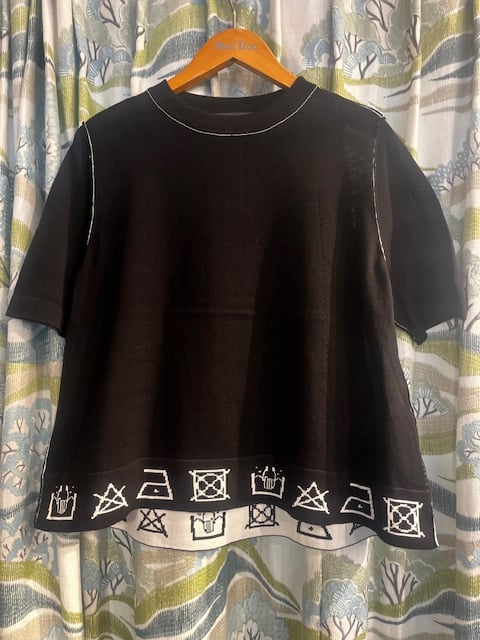 Image of Yoshi Kondo Knitted Care Instructions Top (two colors)