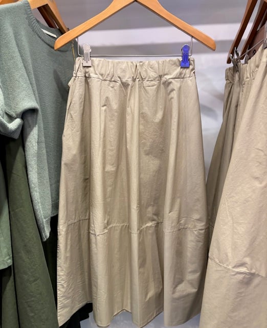 Labo Art SS'26 Skirts - Image 2 of 3