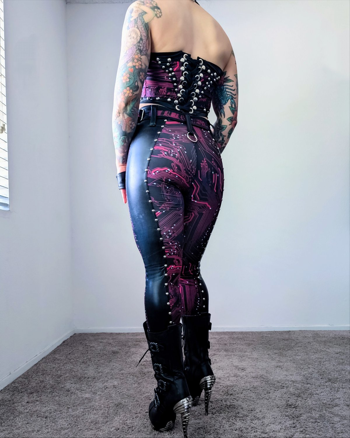 Cyb3r P1nk Leggings V. 1 w/ Belt