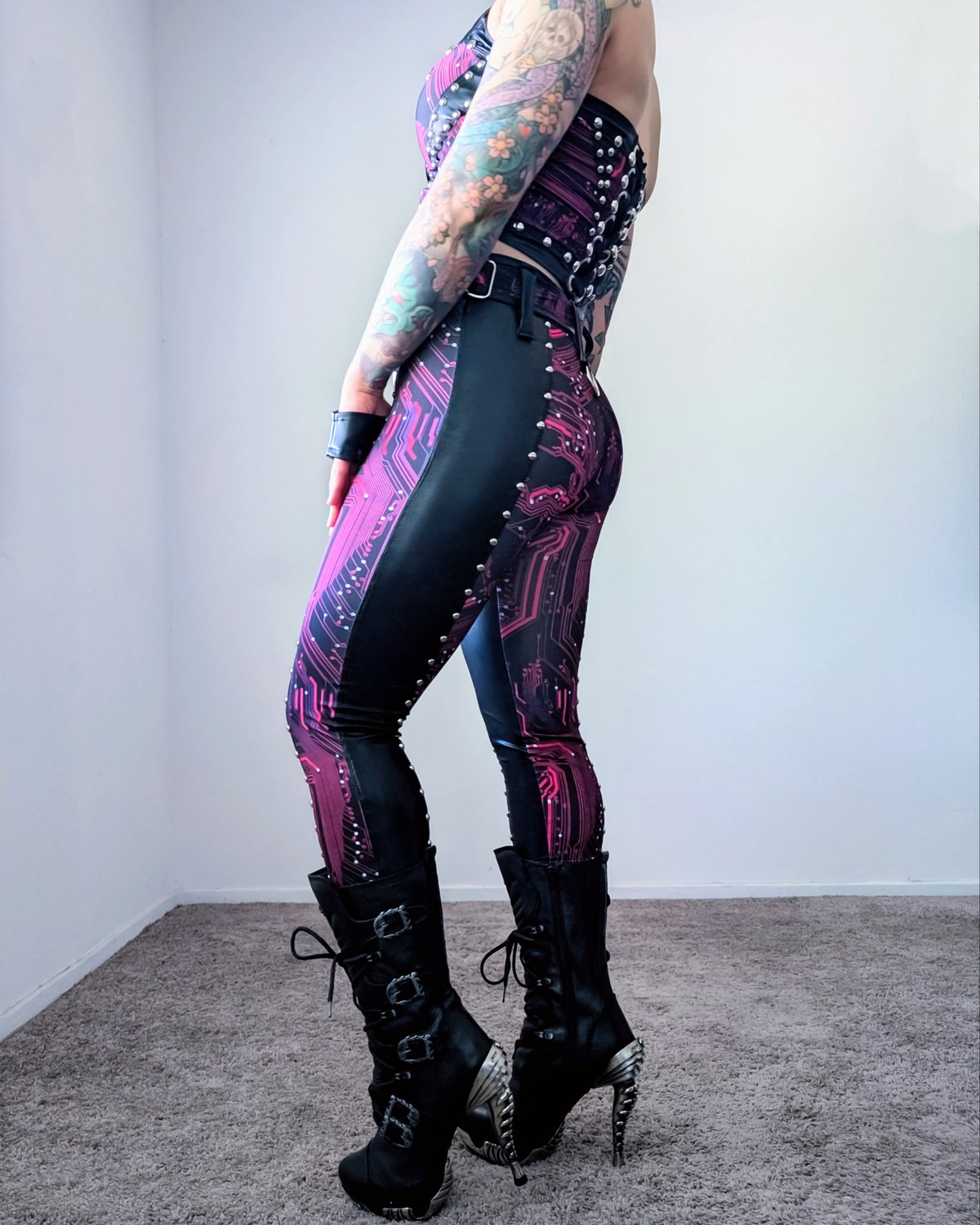 Cyb3r P1nk Leggings V. 1 w/ Belt
