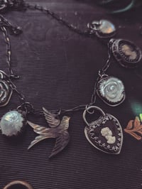 Image 4 of Charming necklace