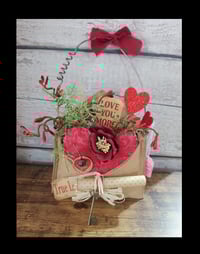 Valentines wall hanging envelope (love letter)