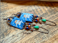 Image 1 of The Singer earrings. n27