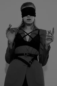 MONOGURUI sweater: (HACHIBUSHU)