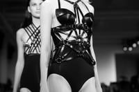 MONOGURUI mono-dress: ((mini-BwO))