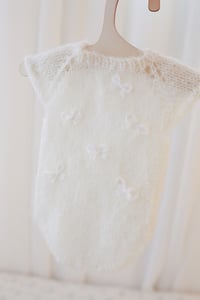 Image 2 of Penny Knit Romper bow white with tieback
