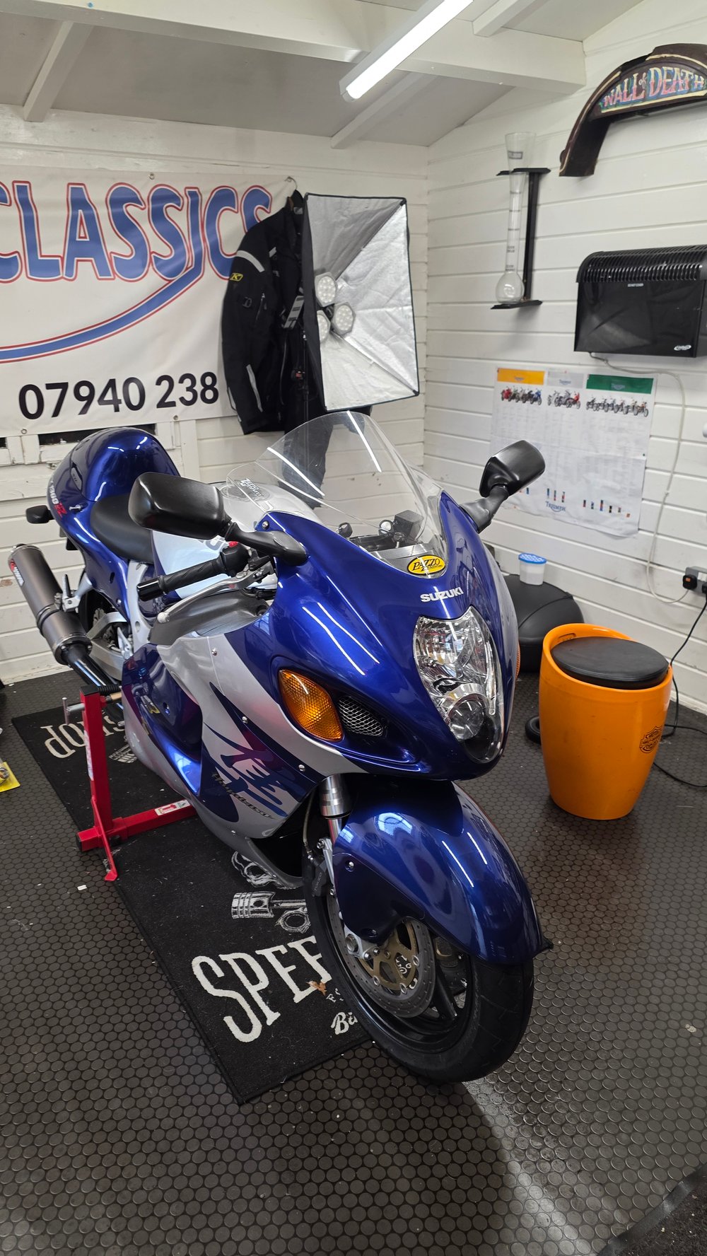 Suzuki hayabusa gen 1 