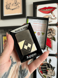 HAND ENGRAVED Zippo Lighter (diamond)