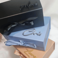 Image 1 of Magnetic Gift Box