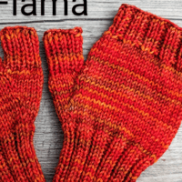 Image 2 of Women's Fingerless Gloves Hand