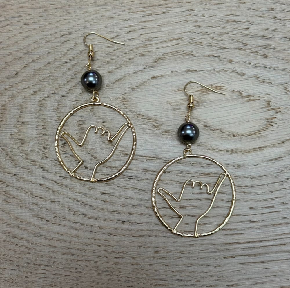 Image of SHAKA HOOP WOMEN'S EARRINGS