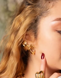 Image 2 of Golden Bows