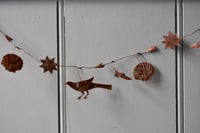 Image 4 of Bird, shell and shoe garland