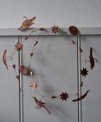 Image 1 of Bird, shell and fish garland