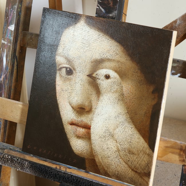 Woman with a bird IV