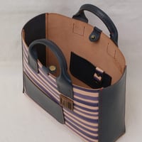 Image 4 of Medium Tote purple stripes