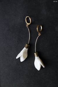 Image 4 of Boucles "Perce-neige"