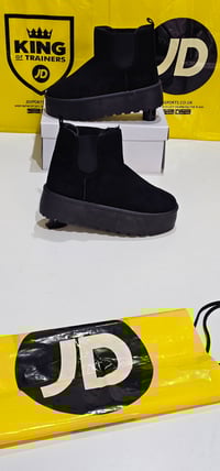 Image 4 of Ladies UGG