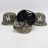 Image 2 of VA SNAPBACK Camouflage with White logos