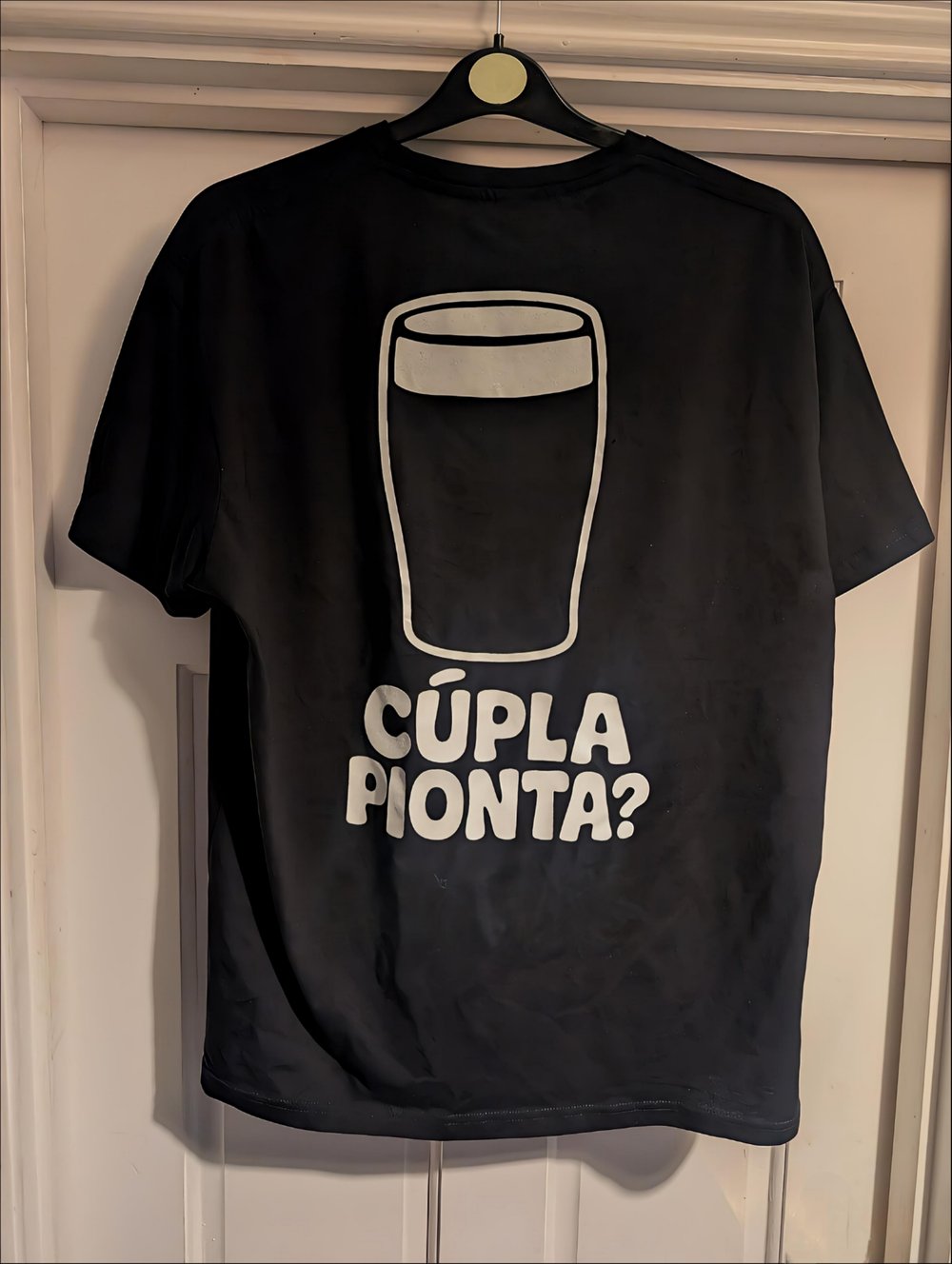 Image of Cupla Pionta Black Tee