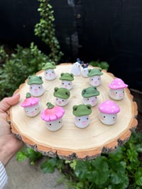 Image 4 of Froggy Hat Ghosties 🐸 👻 