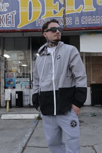 Image 7 of New OG lightweight windbreaker 