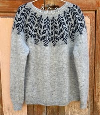 Image 2 of “Kristtjørn” - Icelandic wool sweater - Preorder