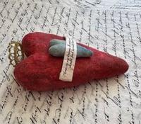 Image 3 of Queen Victoria's spun cotton heart 