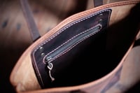 Image 3 of Old Dutch Tote Bag (cognac/tobacco)