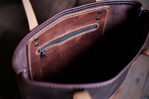 Image of Old Dutch Tote Bag (tobacco/cognac)