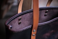 Image 4 of Old Dutch Tote Bag (tobacco/cognac)