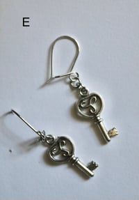 Image 6 of (recycelte) perlen/motiv ohrringe