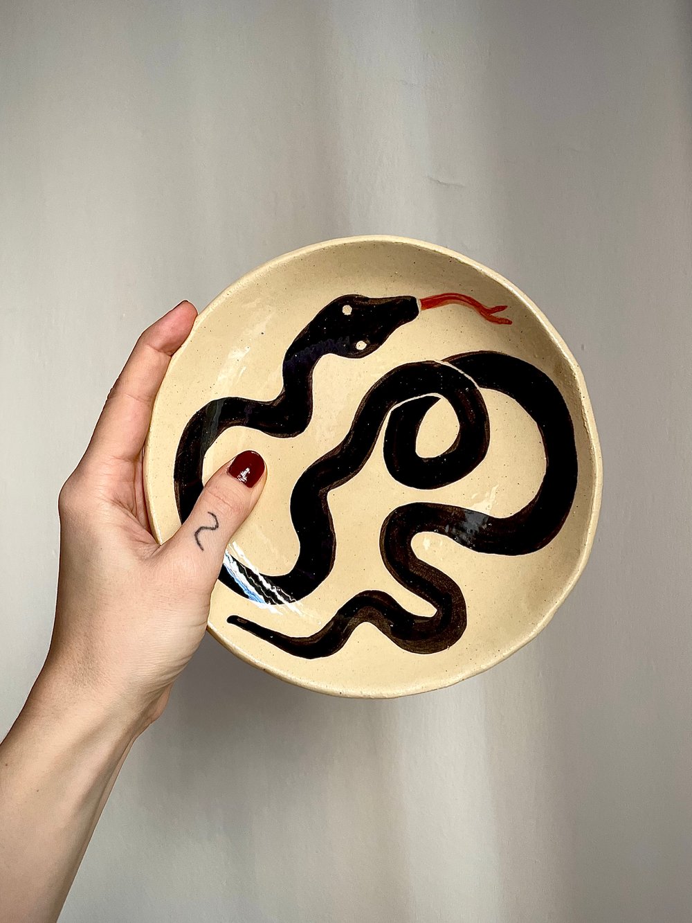 Image of Deep snake plate 