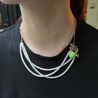 Image 2 of Collier « LIV »