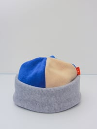 Image 1 of The Polar Fleece Hat in Marled Grey/Royal Blue/Beige