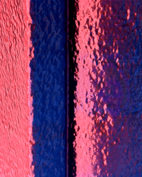 Image 18 of Iridescent nō1 vase